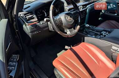 Внедорожник / Кроссовер Lexus LX 2021 в 
