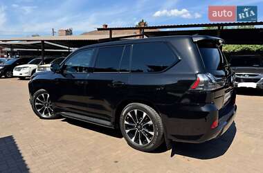 Внедорожник / Кроссовер Lexus LX 2021 в 