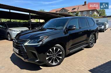 Внедорожник / Кроссовер Lexus LX 2021 в 