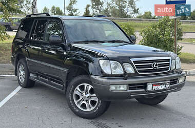 Внедорожник / Кроссовер Lexus LX 2004 в 