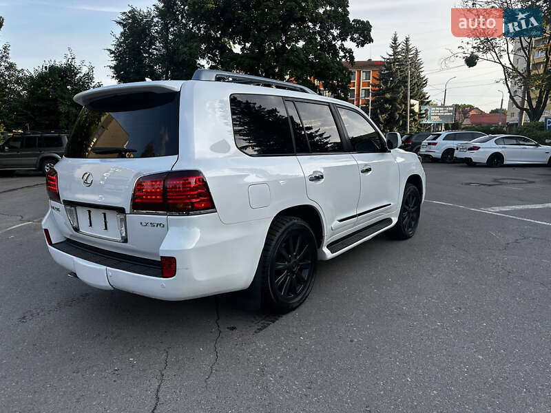 Внедорожник / Кроссовер Lexus LX 2008 в Ровно