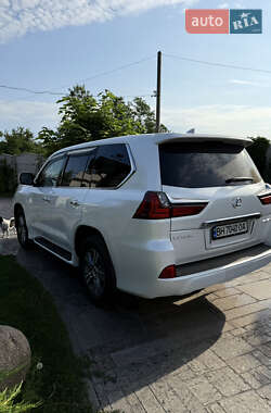 Внедорожник / Кроссовер Lexus LX 2020 в 