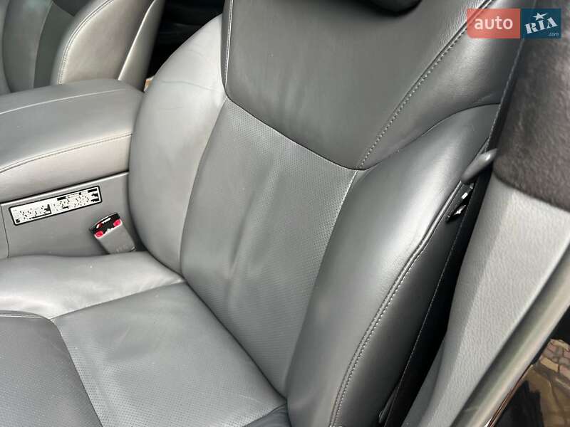 Позашляховик / Кросовер Lexus LX 2008 в Харкові