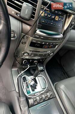 Внедорожник / Кроссовер Lexus LX 2008 в 
