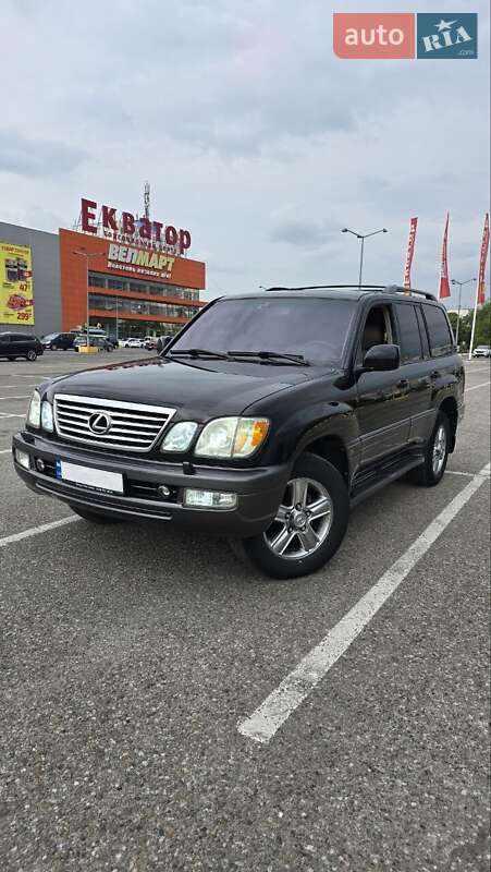 Внедорожник / Кроссовер Lexus LX 2007 в 