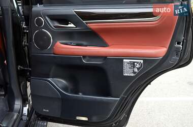 Внедорожник / Кроссовер Lexus LX 2016 в 
