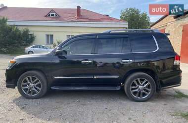Внедорожник / Кроссовер Lexus LX 2014 в 