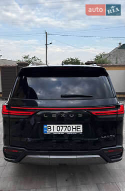 Внедорожник / Кроссовер Lexus LX 2023 в 