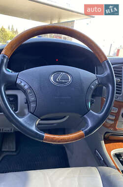 Внедорожник / Кроссовер Lexus LX 2007 в 