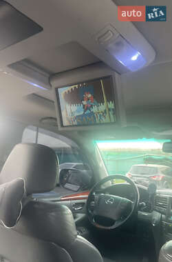 Позашляховик / Кросовер Lexus LX 2008 в 