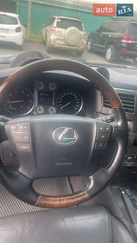 Внедорожник / Кроссовер Lexus LX 2008 в Днепре фото 28 Внедорожник / Кроссовер Lexus LX 2008 в Днепре