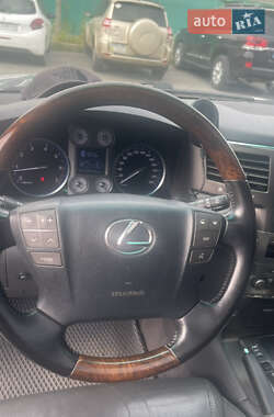Позашляховик / Кросовер Lexus LX 2008 в 