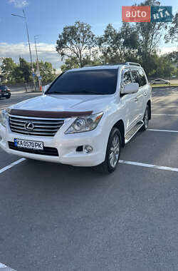 Внедорожник / Кроссовер Lexus LX 2011 в Киеве