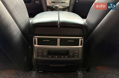 Внедорожник / Кроссовер Lexus LX 2012 в 