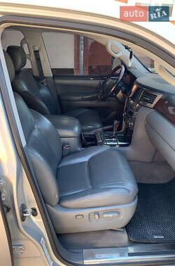 Внедорожник / Кроссовер Lexus LX 2010 в 