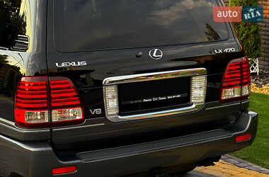 Внедорожник / Кроссовер Lexus LX 2006 в 