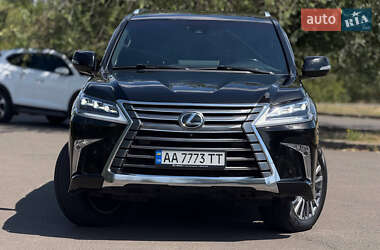 Внедорожник / Кроссовер Lexus LX 2017 в 