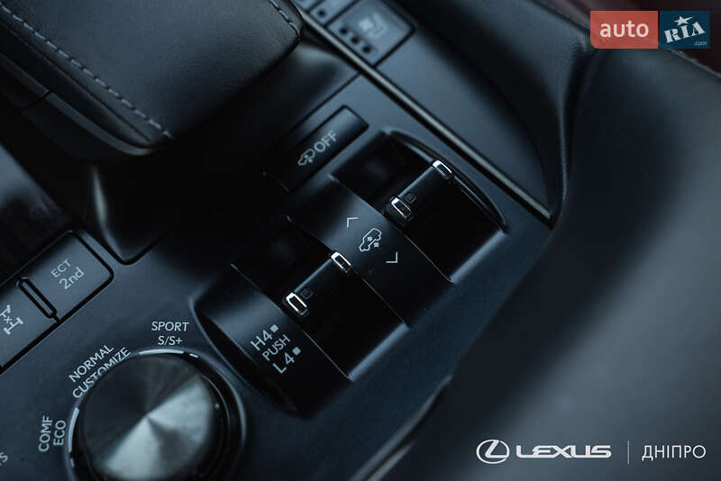 Внедорожник / Кроссовер Lexus LX 2019 в Днепре