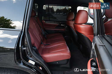 Внедорожник / Кроссовер Lexus LX 2019 в 
