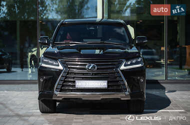 Внедорожник / Кроссовер Lexus LX 2019 в 