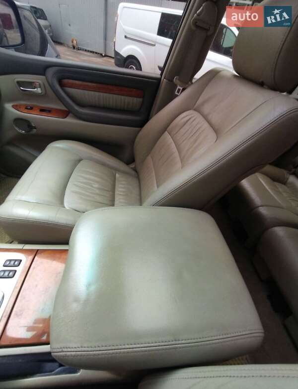 Внедорожник / Кроссовер Lexus LX 2006 в Житомире