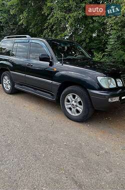 Внедорожник / Кроссовер Lexus LX 2006 в 