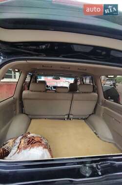Внедорожник / Кроссовер Lexus LX 2006 в 