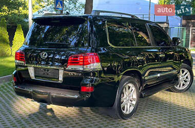 Внедорожник / Кроссовер Lexus LX 2008 в 