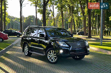 Внедорожник / Кроссовер Lexus LX 2008 в 