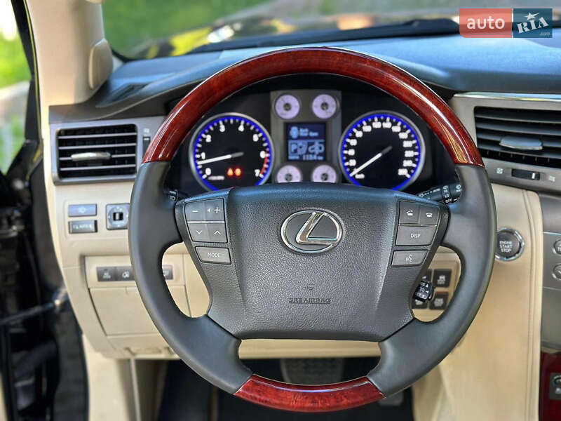 Внедорожник / Кроссовер Lexus LX 2008 в Харькове