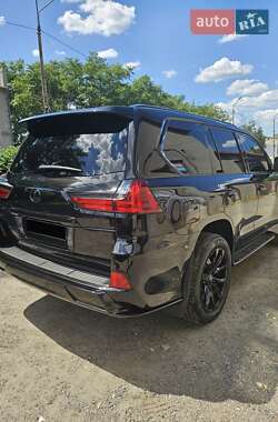 Внедорожник / Кроссовер Lexus LX 2016 в 