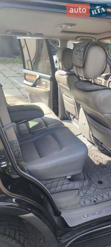 Внедорожник / Кроссовер Lexus LX 2007 в Киеве