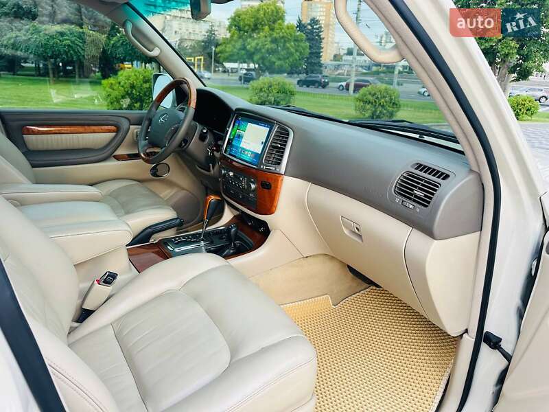 Внедорожник / Кроссовер Lexus LX 2007 в Днепре