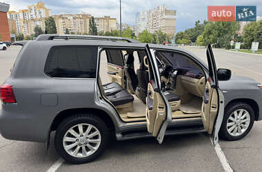 Внедорожник / Кроссовер Lexus LX 2009 в 