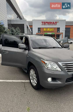 Внедорожник / Кроссовер Lexus LX 2009 в 