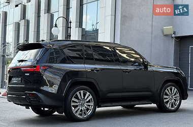 Внедорожник / Кроссовер Lexus LX 2022 в 