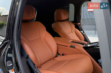 Внедорожник / Кроссовер Lexus LX 2022 в 