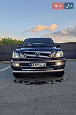 Внедорожник / Кроссовер Lexus LX 2005 в 