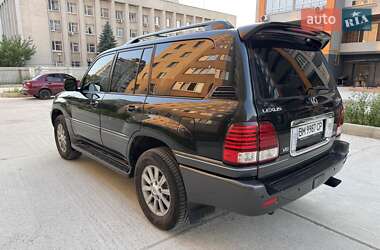 Внедорожник / Кроссовер Lexus LX 2005 в 