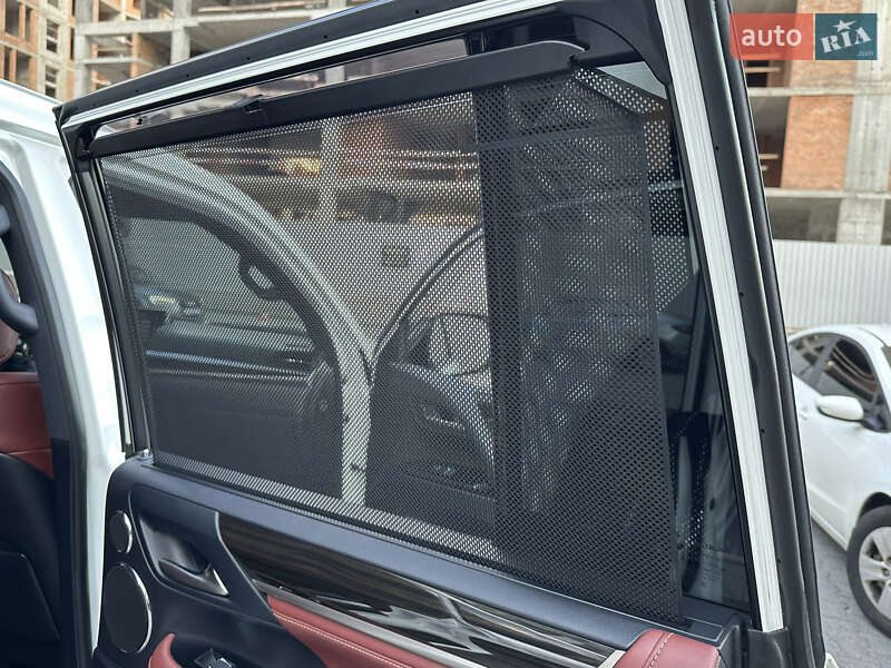 Внедорожник / Кроссовер Lexus LX 2019 в Киеве