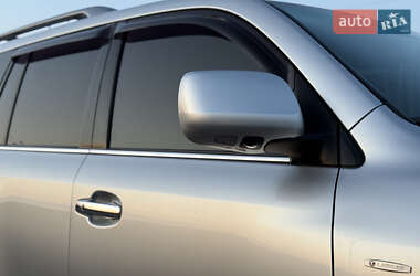 Внедорожник / Кроссовер Lexus LX 2008 в 
