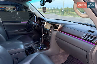 Внедорожник / Кроссовер Lexus LX 2008 в 