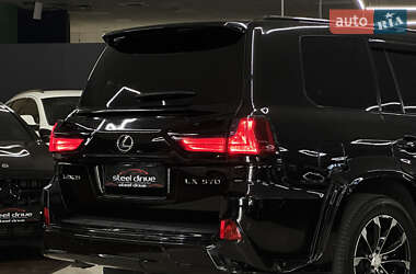 Позашляховик / Кросовер Lexus LX 2010 в 