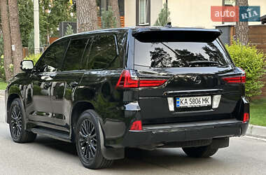 Внедорожник / Кроссовер Lexus LX 2017 в 