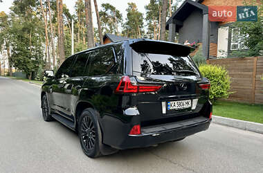 Внедорожник / Кроссовер Lexus LX 2017 в 