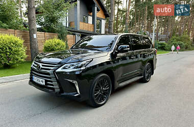 Внедорожник / Кроссовер Lexus LX 2017 в 