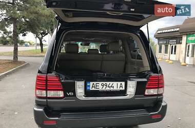 Внедорожник / Кроссовер Lexus LX 2005 в 