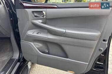 Внедорожник / Кроссовер Lexus LX 2010 в 