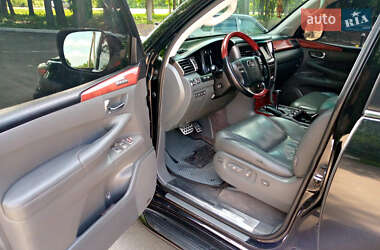 Внедорожник / Кроссовер Lexus LX 2008 в 