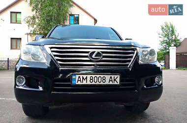 Внедорожник / Кроссовер Lexus LX 2008 в 